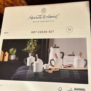 New Hot Cocoa Set, hearth and Hand